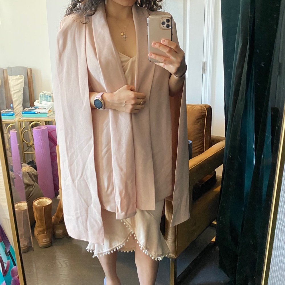 BLUSH PINK CAPE (HIDDEN ARMS LIKE KKW)